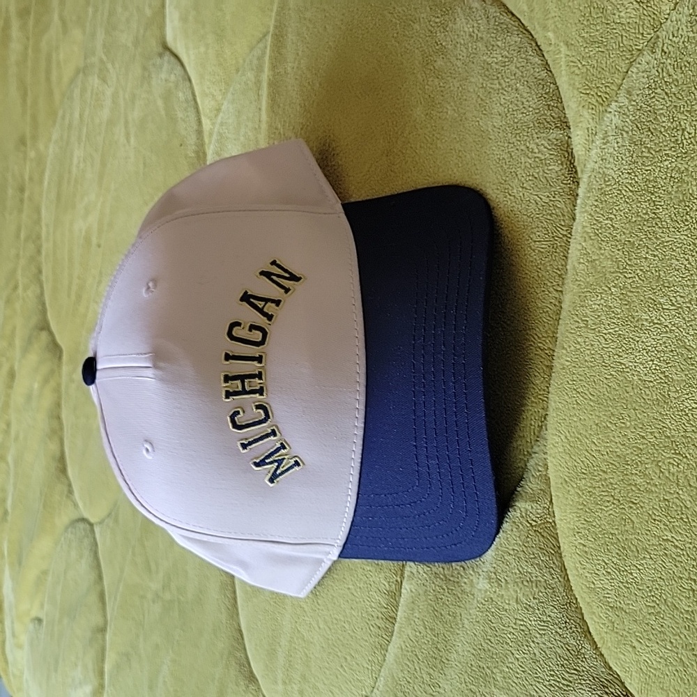 Michigan University wolverines snapback hat